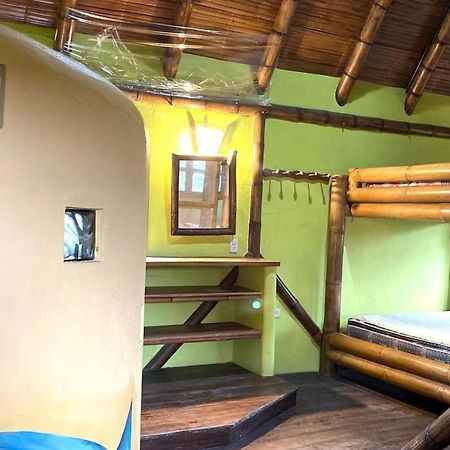 El Bochinche Hotel Mompiche ภายนอก รูปภาพ