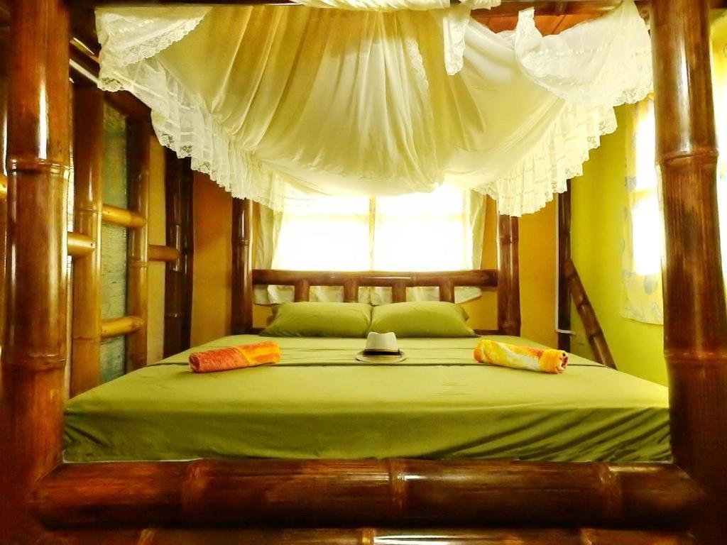 El Bochinche Hotel Mompiche ภายนอก รูปภาพ