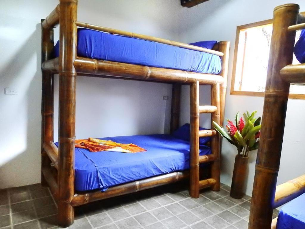 El Bochinche Hotel Mompiche ภายนอก รูปภาพ