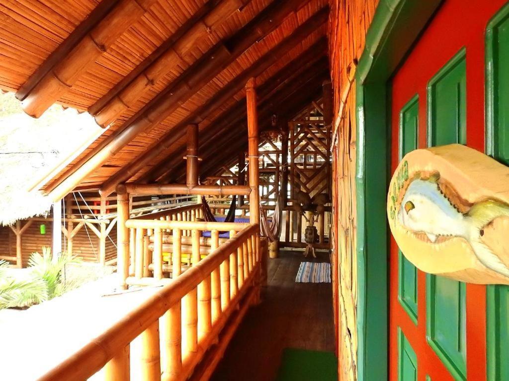 El Bochinche Hotel Mompiche ภายนอก รูปภาพ