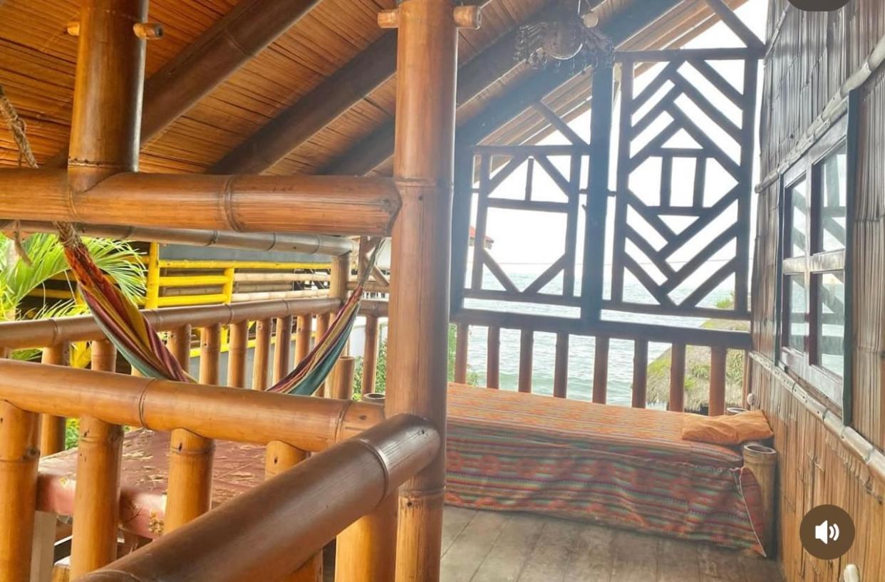 El Bochinche Hotel Mompiche ภายนอก รูปภาพ